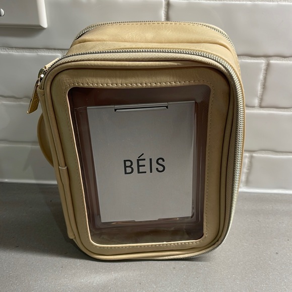BEIS Handbags - 🚨FINAL PRICE🚨BÉIS - The on the Go Essential Case